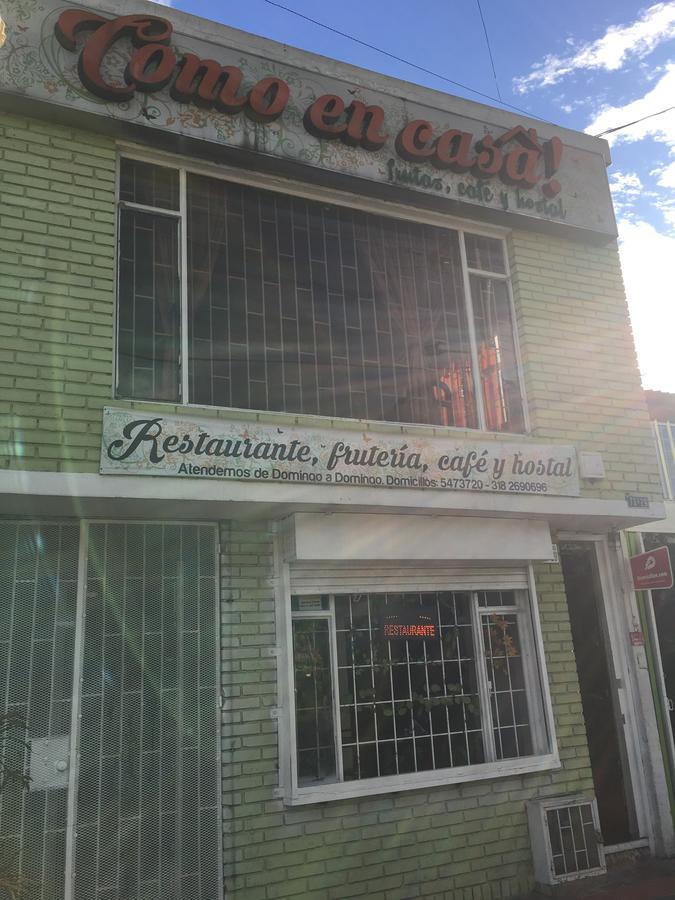 Como En Casa! Restaurante Y Hostal Богота Экстерьер фото